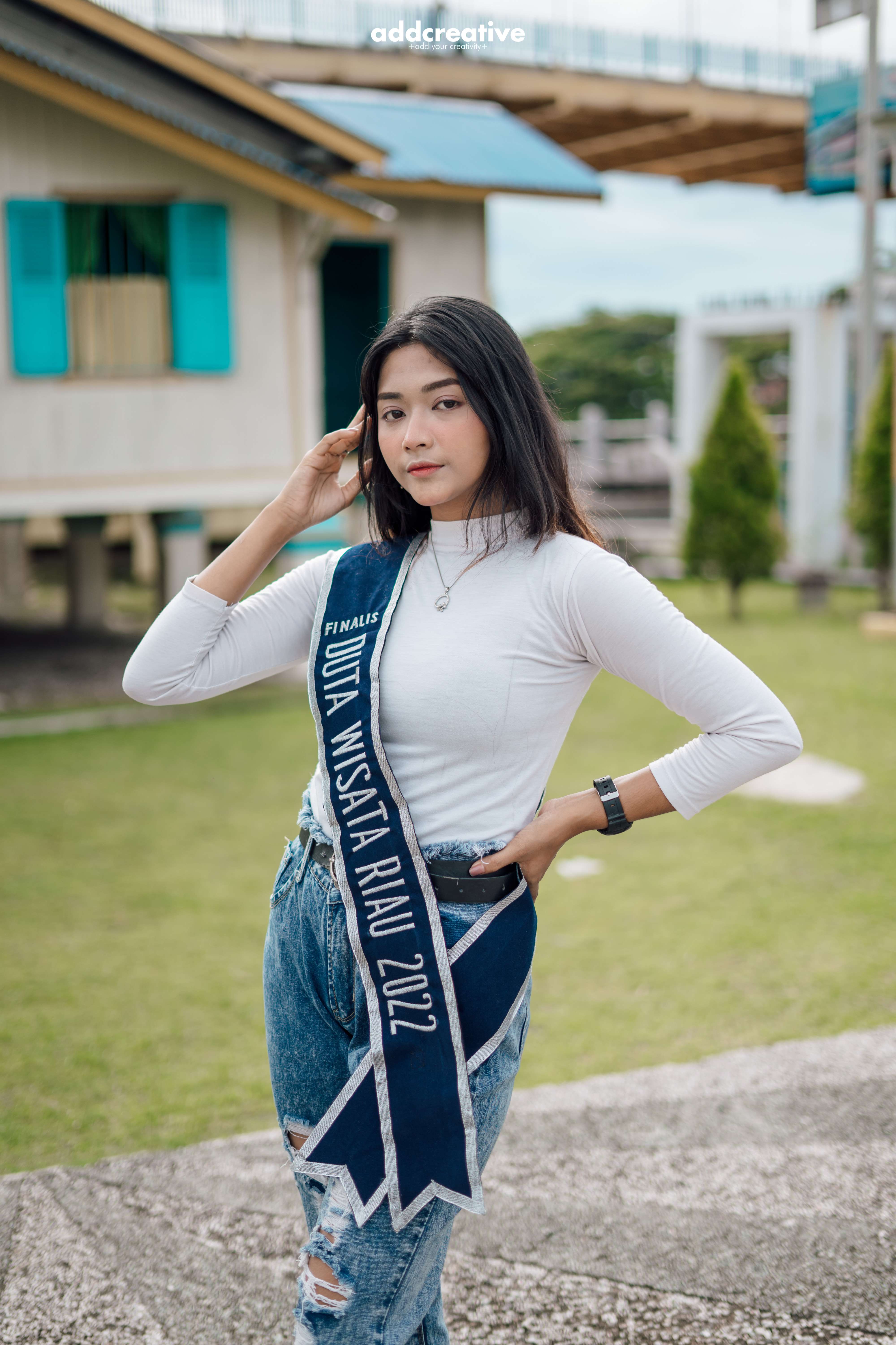 LAURA WINDARI SUKMADINATA